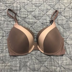 [Victoria’s Secret] Body By Victoria Demi Bra